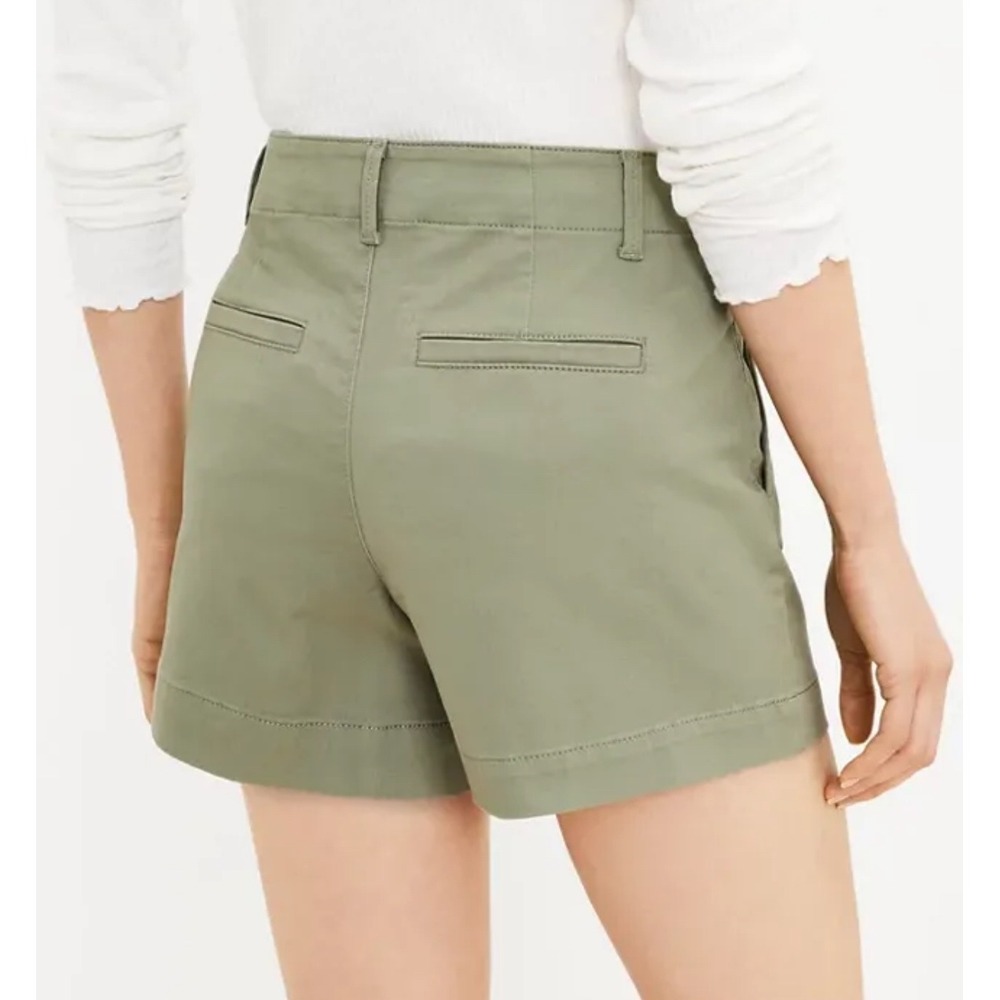 Loft Monroe Bermuda Shorts Olive Green Cotton Chino Size 8 Preppy Summer
